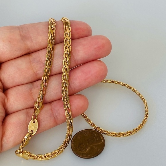 Avon Chain Necklace Flat Gold Tone Vintage 17.5” - Picture 6 of 10